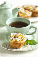 Apple roses. Cakes Apple Roses made from puff pastry with apple