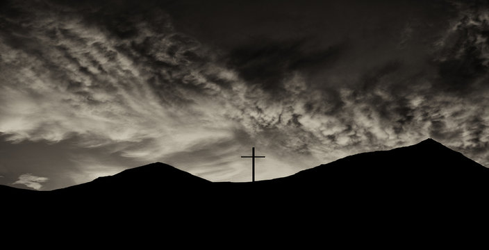 Fototapeta Cross On the Mountaintop