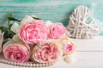 Obraz na płótnie Canvas Sweet pink roses