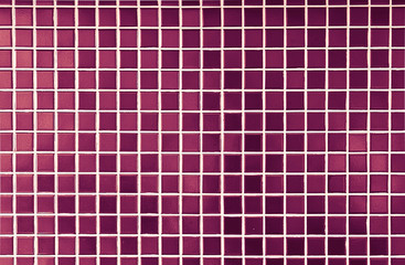 A seamless patterned tile