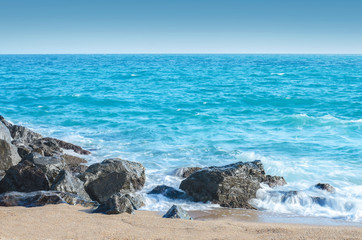 Fototapeta na wymiar Meer und Felsen