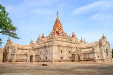 Fototapeta premium Ananda temple, the most beautiful temple in Bagan, Myanmar