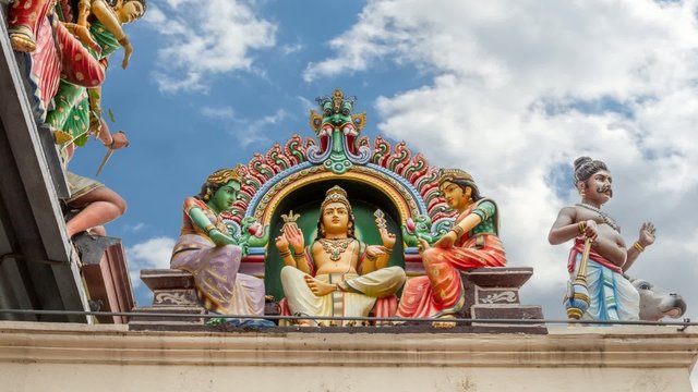 Detail of colorful Sri Mariamman temple, the oldest Hindu temple in Singapore