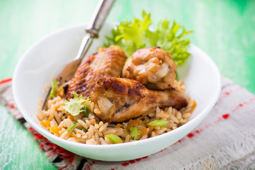 Baked chicken wings with rice