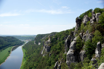 Elbsandsteingebirge - Blick zur Bastei