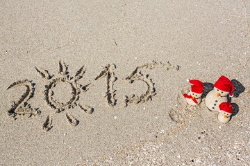 Sand, summer, snowman.