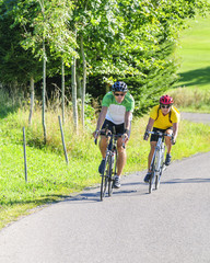 Zwei Rennradsportler