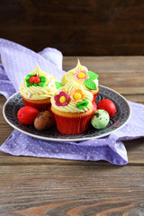 Cupcakes with Easter eggs