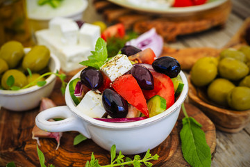 Greek salad, choriatiki