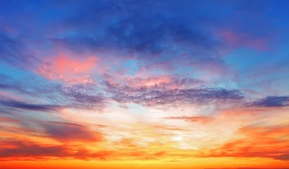 Foto op Plexiglas Textuur van heldere avondlucht tijdens zonsondergang © TTstudio