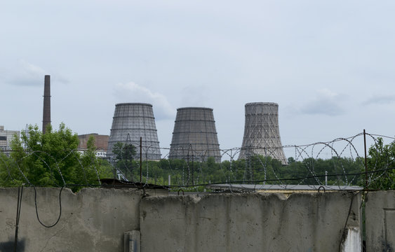 Pipes of heat and power cogeneration station (CHP) in the city o