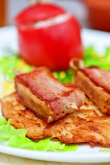 veal meat with bacon
