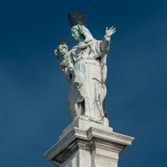 Statue of Saint Maria at Basilica di Santa Maria della Salute, V