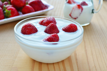 Strawberries with yogurt
