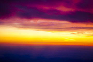 Obraz premium Impressionist evening clouds in mid air