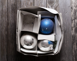 box filled with christmas decorations