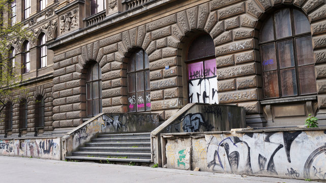 Graffiti and Historical Architecture