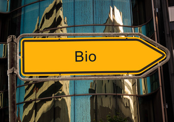 Strassenschild 42 - BIO
