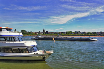 Bonn Rheinufer © ArTo