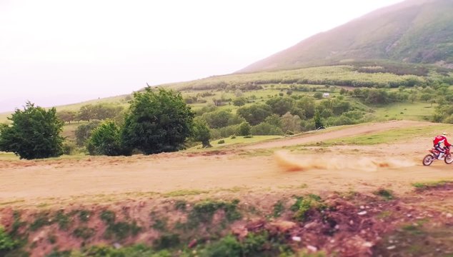 Motocross Dirt Bike Jumping Slow Motion Off-Road Extreme Sports