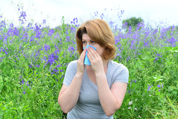  adult woman with allergies on the Meadow