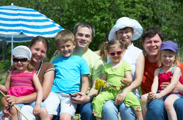 Fototapeta na wymiar large family