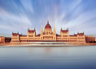 Fototapeta premium Hungarian Parliament Building