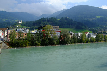 Fototapeta na wymiar Altstadt Schwaz, Tirol, Österreich