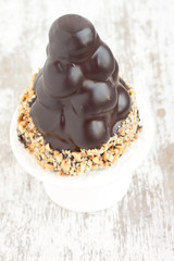 profiteroles cake