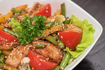 Warm salad with chicken
