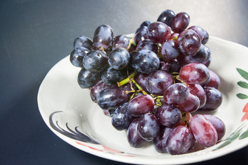 red grapes