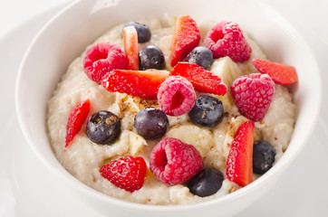 Homemade Oatmeal with fresh Berries for a Healthy Breakfast.