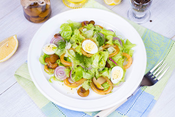 Caesar Salad with Marinated Mushrooms