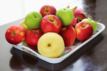 fruits in fruite tray