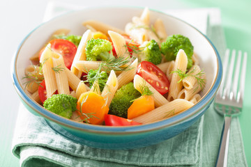 vegan pasta with broccoli tomato carrot