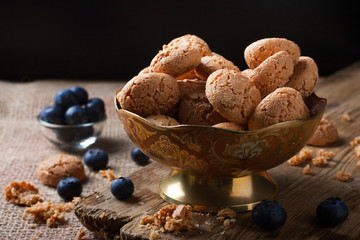 Italian almond cookie amaretti 