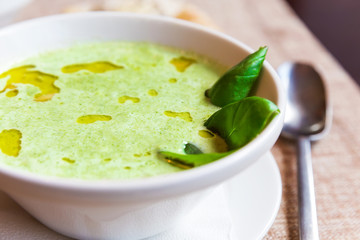 Broccoli and cheddar cheese cream soup