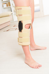 Leg in knee cages