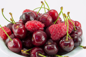 raspberries with cherries