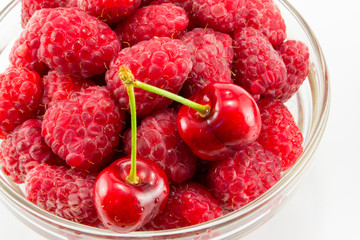 raspberries with cherries