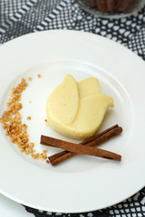 Budino alla cannella