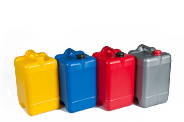 Plastic canisters for machine oil