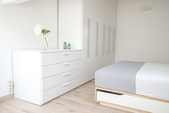 arredamento chiaro per camera da letto