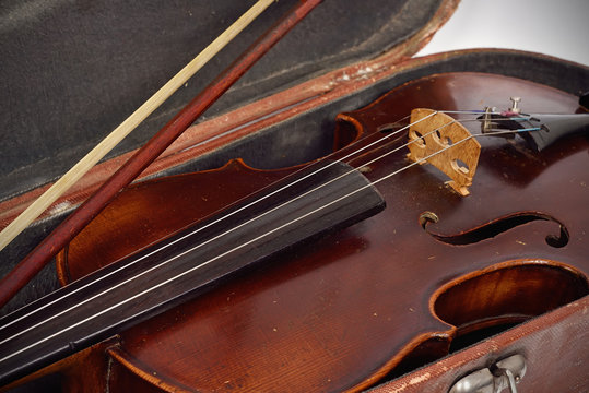 fiddle-case and violin