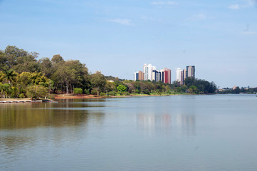 Fototapeta na wymiar Lago Igapó, Londrina