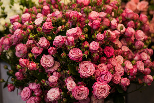 Beautiful bouquet of pink roses