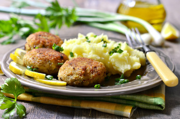 Fish cutlets with dill.