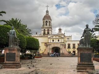 Fototapeta na wymiar Franciscan monastery in Queretaro, Mexico