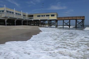 Brandung am Pier von Edisto Island in South Carolina © holger.l.berlin