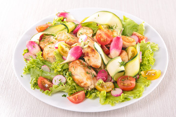 salad with chicken